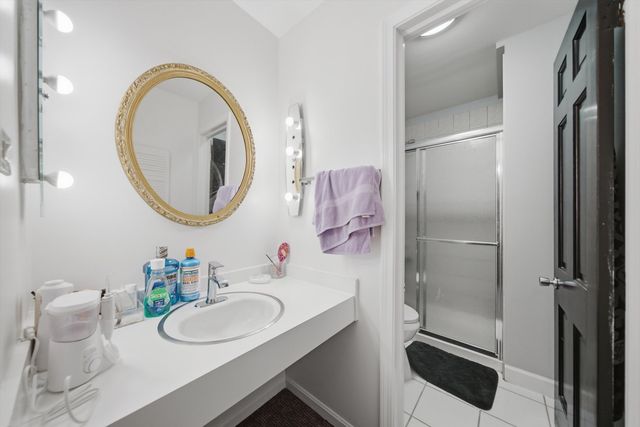 4042 Trafalgar Lane 4042, Oak Lawn, IL 60453