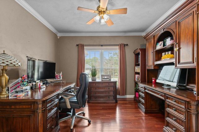 421 S PINE GROVE LANE, Hortonville, WI 54944