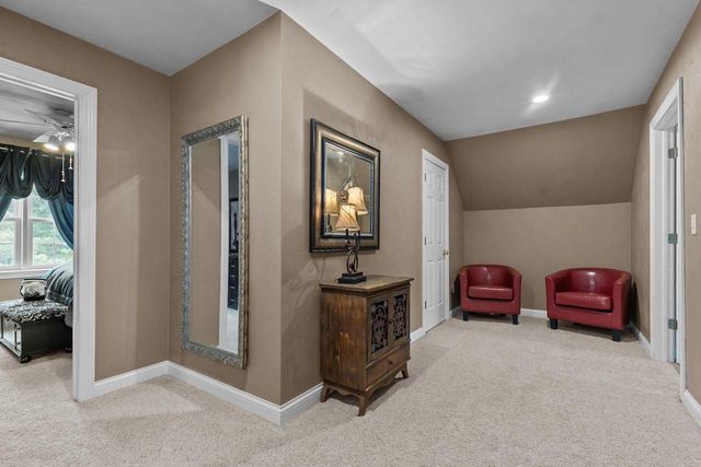 421 S PINE GROVE LANE, Hortonville, WI 54944