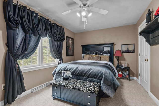 421 S PINE GROVE LANE, Hortonville, WI 54944