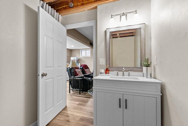 421 S PINE GROVE LANE, Hortonville, WI 54944