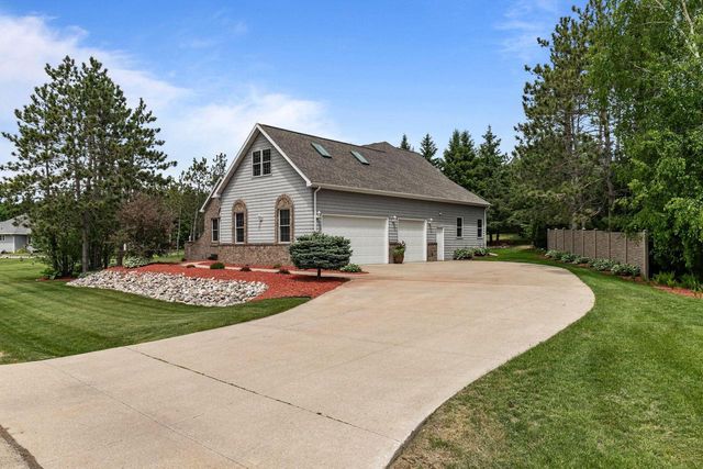 421 S PINE GROVE LANE, Hortonville, WI 54944