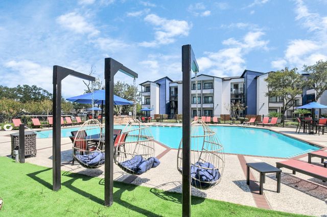 2701 W Bellfort Avenue 606, Houston, TX 77054