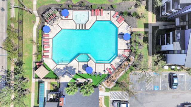 2701 W Bellfort Avenue 606, Houston, TX 77054