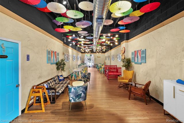 23822 Ford Rd, Dearborn Heights, MI 48127