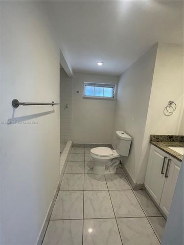 1435 NE 173rd St, North Miami Beach, FL 33162