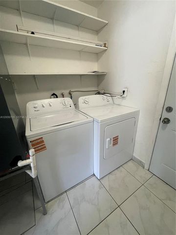 1435 NE 173rd St, North Miami Beach, FL 33162