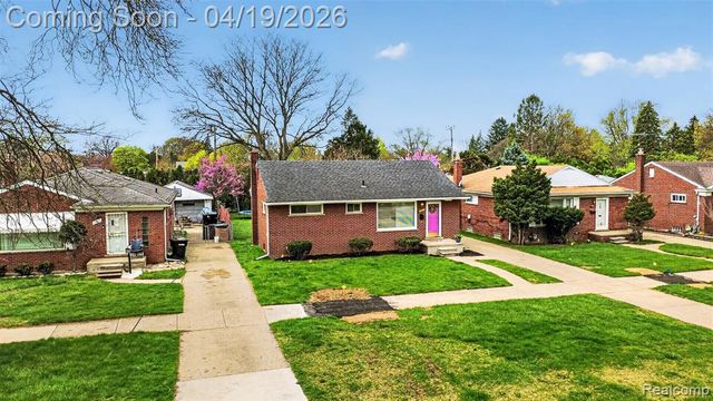 9075 W Parkway Street, Detroit, MI 48239