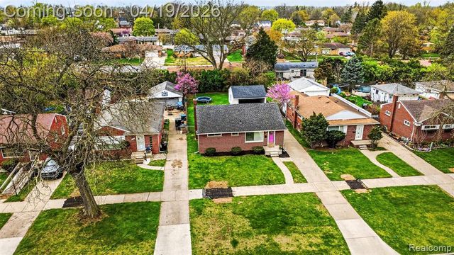 9075 W Parkway Street, Detroit, MI 48239