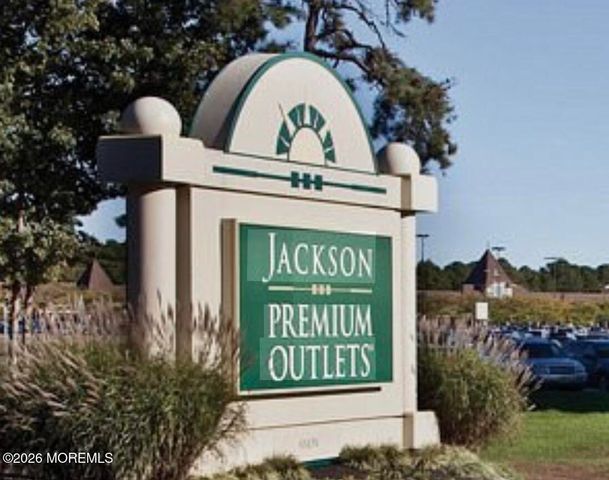 120 Cedar Swamp Road, Jackson, NJ 08527