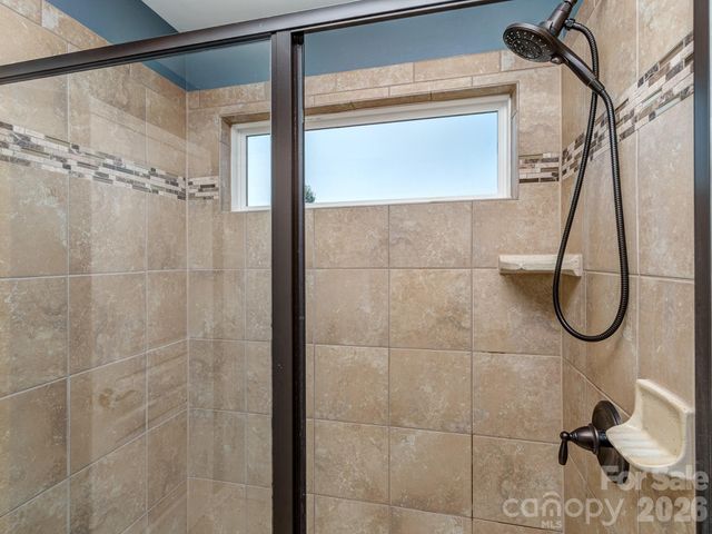 5951 Carrollton Lane, Charlotte, NC 28210