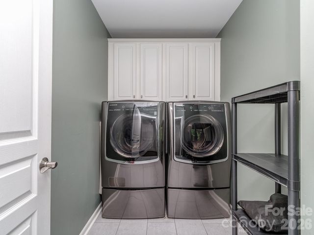 5951 Carrollton Lane, Charlotte, NC 28210