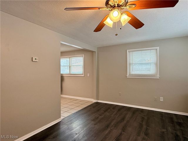 707 Vermont Drive, Lorain, OH 44052