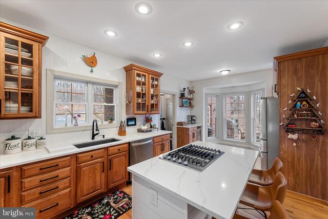 521 HIDDEN VALLEY LN, Winchester, VA 22603