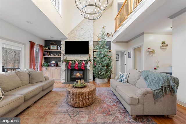 521 HIDDEN VALLEY LN, Winchester, VA 22603