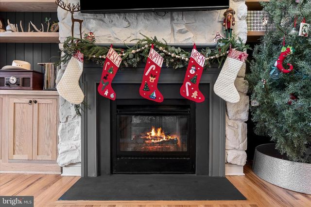 521 HIDDEN VALLEY LN, Winchester, VA 22603