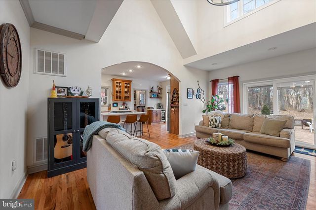 521 HIDDEN VALLEY LN, Winchester, VA 22603