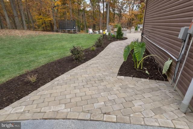 521 HIDDEN VALLEY LN, Winchester, VA 22603