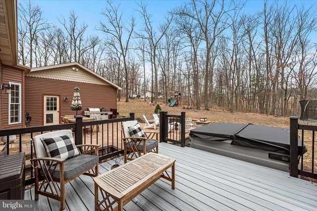 521 HIDDEN VALLEY LN, Winchester, VA 22603