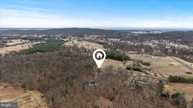 521 HIDDEN VALLEY LN, Winchester, VA 22603