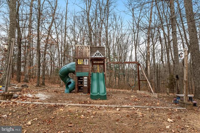 521 HIDDEN VALLEY LN, Winchester, VA 22603