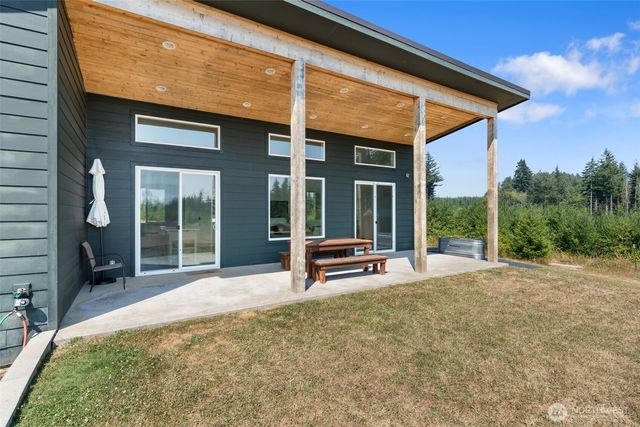 115 Weatherby Lane, Chehalis, WA 98532