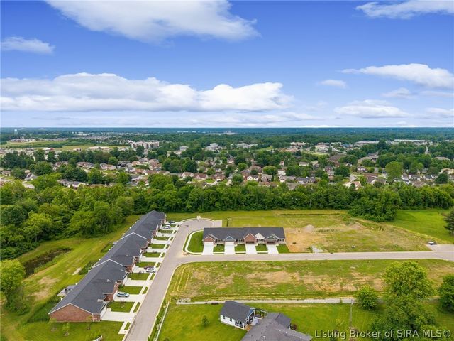3200 Asher Way 130, Jeffersonville, IN 47130