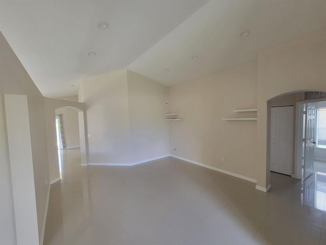 536 SW Indian Key Drive, Port St. Lucie, FL 34986