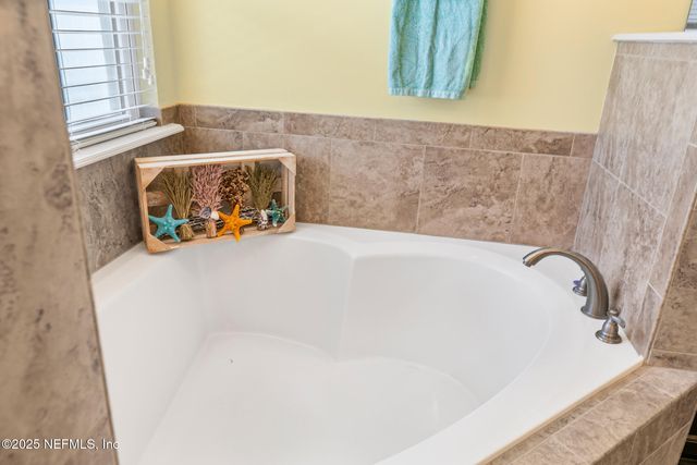 200 ELLSWORTH Circle, St. Johns, FL 32259