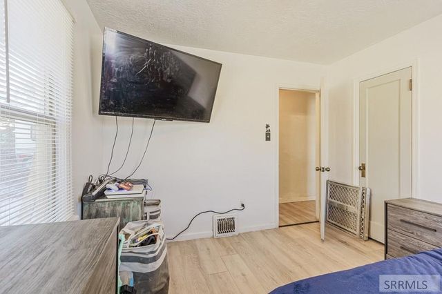 56 Cottonwood Avenue, Pocatello, ID 83204