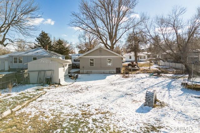 56 Cottonwood Avenue, Pocatello, ID 83204