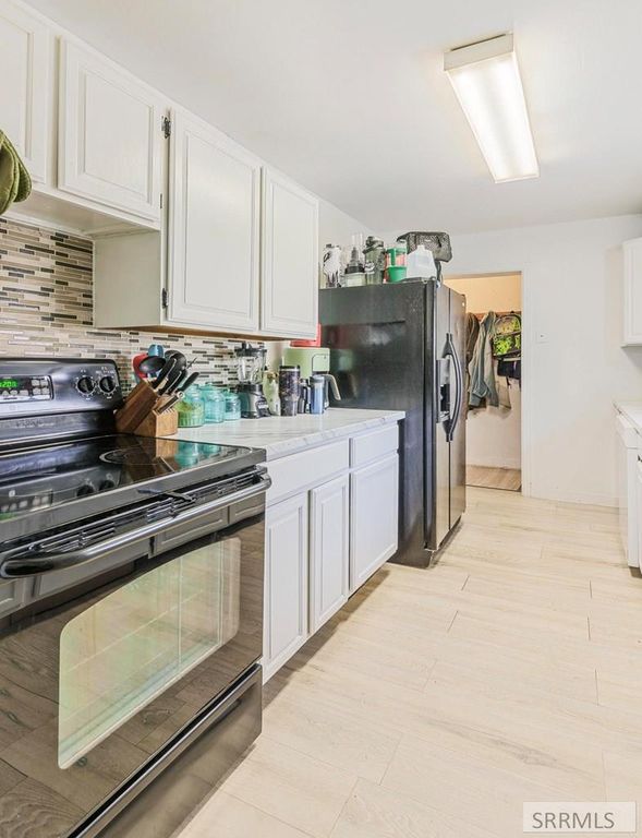 Image 10 of property listing at 56 Cottonwood Avenue, Pocatello, ID 83204