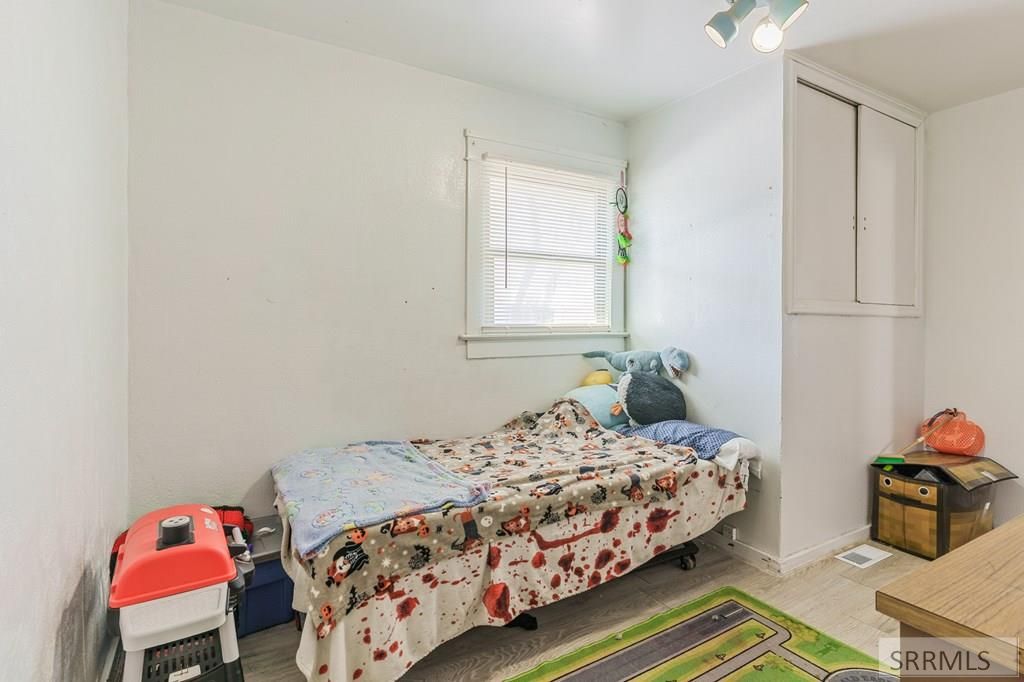 Image 18 of property listing at 56 Cottonwood Avenue, Pocatello, ID 83204