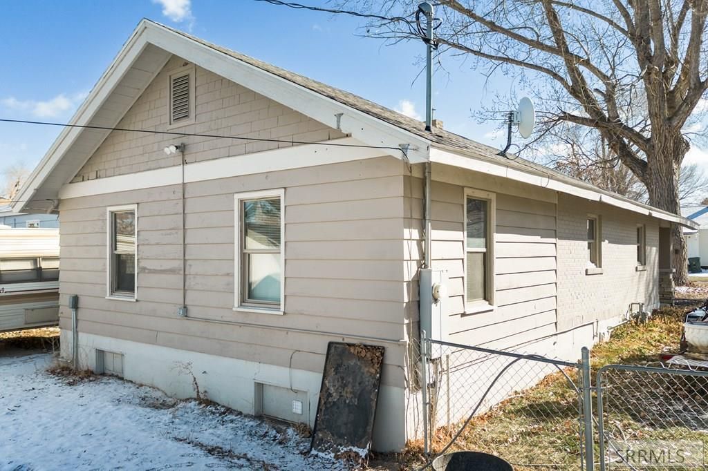 Image 30 of property listing at 56 Cottonwood Avenue, Pocatello, ID 83204