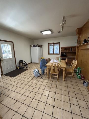 440 Dickens N, Livingston, TX 77351