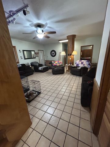 440 Dickens N, Livingston, TX 77351