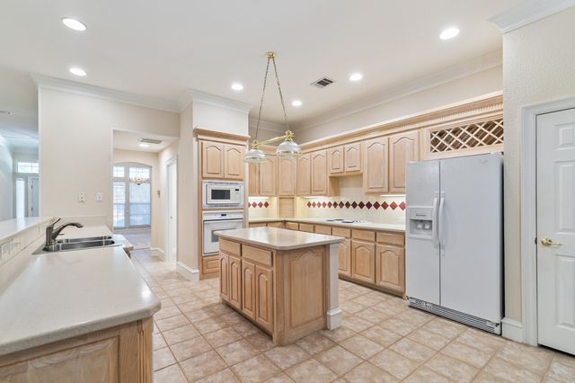 6216 Wolf Ridge Drive, Plano, TX 75024