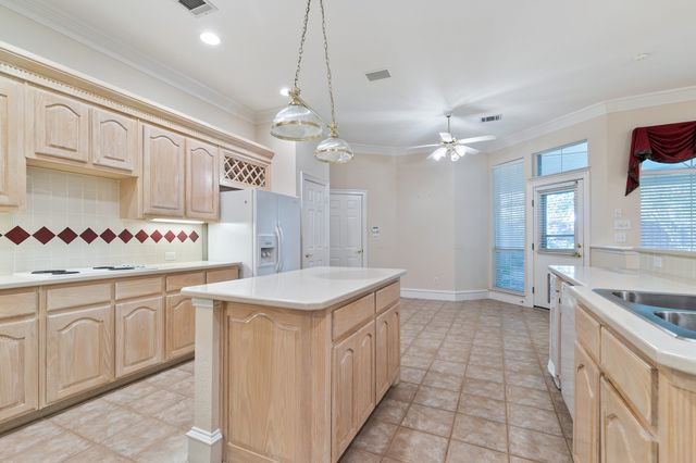 6216 Wolf Ridge Drive, Plano, TX 75024