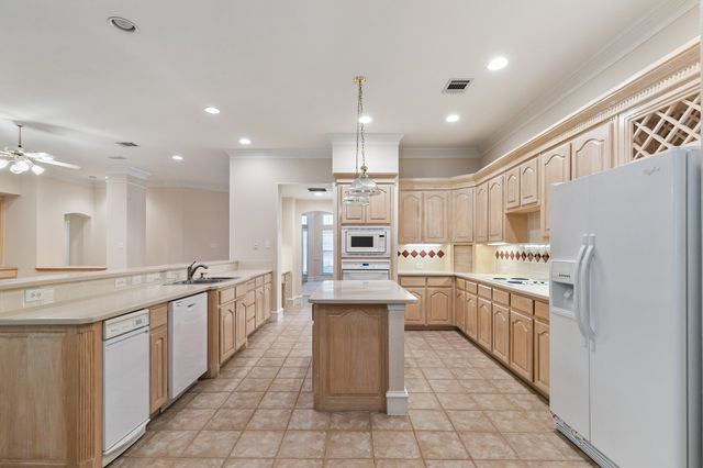 6216 Wolf Ridge Drive, Plano, TX 75024