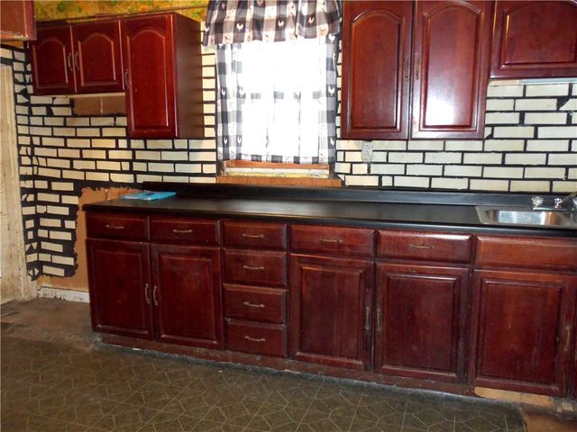605 Duquesne Avenue, Canonsburg, PA 15317