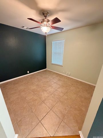 10319 Grand Club Dr, San Antonio, TX 78239