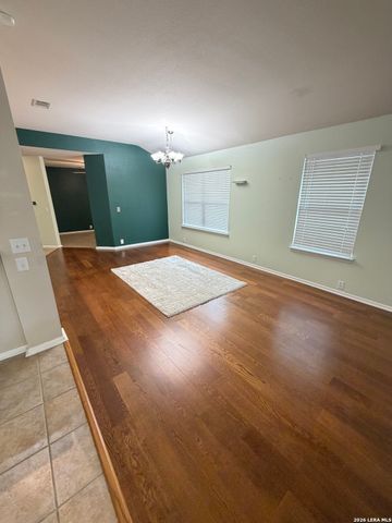10319 Grand Club Dr, San Antonio, TX 78239