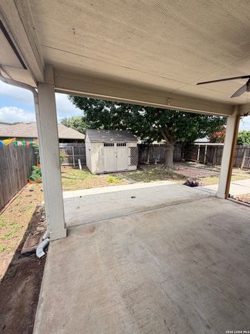 10319 Grand Club Dr, San Antonio, TX 78239