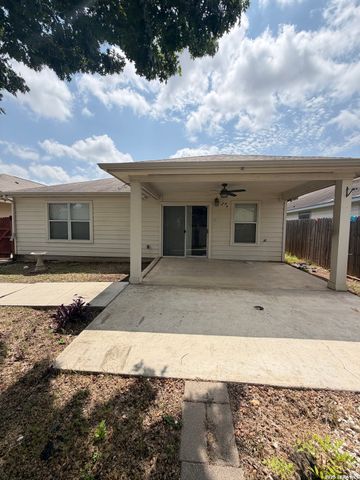 10319 Grand Club Dr, San Antonio, TX 78239