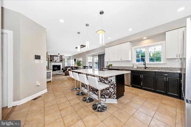 40 SWEET SHADE CT, Harpers Ferry, WV 25425
