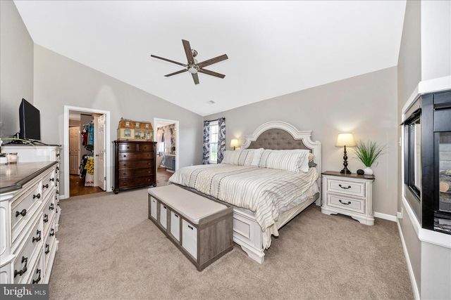 40 SWEET SHADE CT, Harpers Ferry, WV 25425