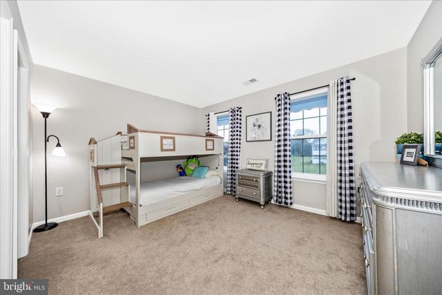 40 SWEET SHADE CT, Harpers Ferry, WV 25425