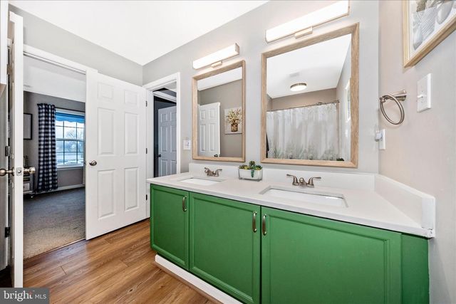 40 SWEET SHADE CT, Harpers Ferry, WV 25425