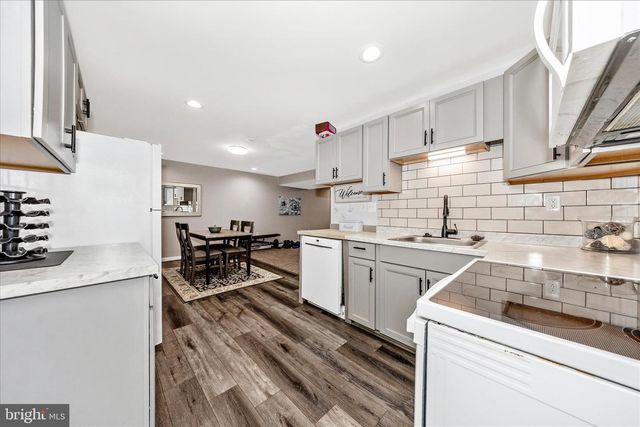 40 SWEET SHADE CT, Harpers Ferry, WV 25425