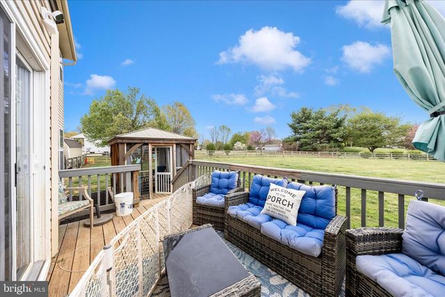 40 SWEET SHADE CT, Harpers Ferry, WV 25425